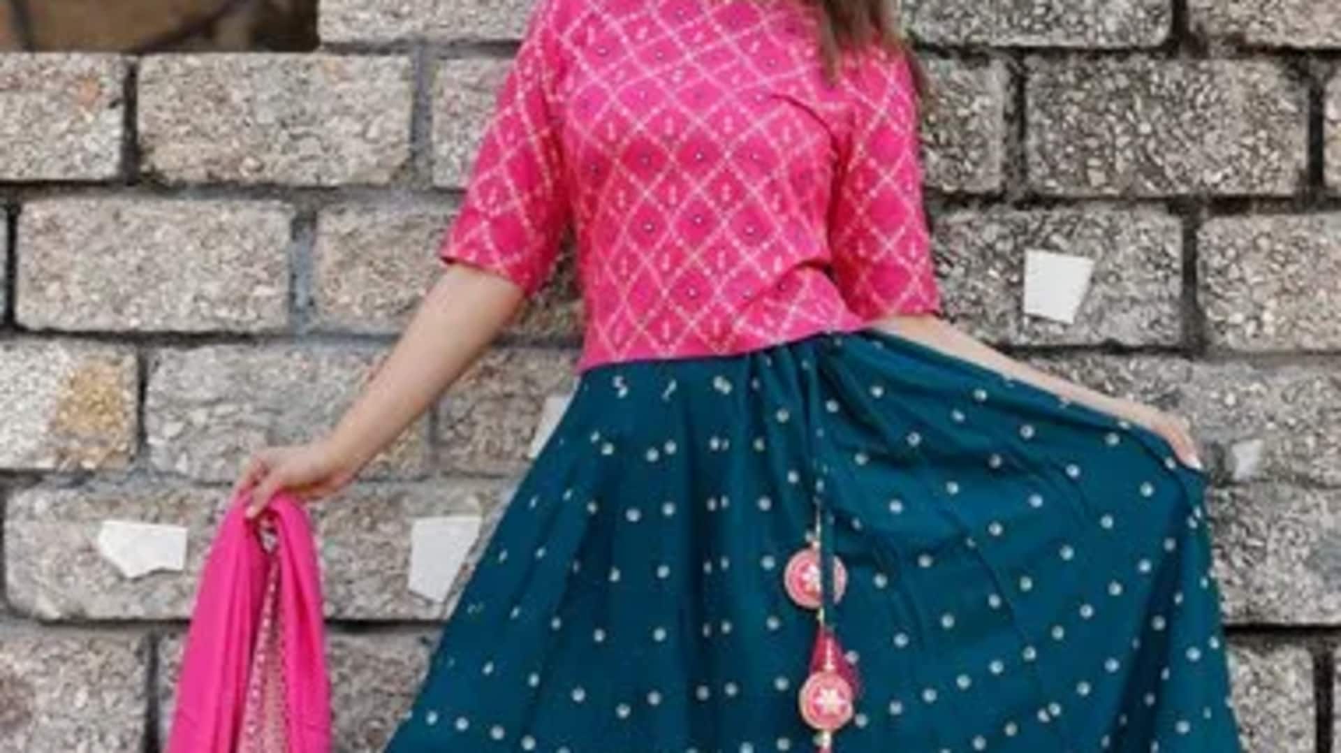 Keanggunan abadi Ghagra Choli India