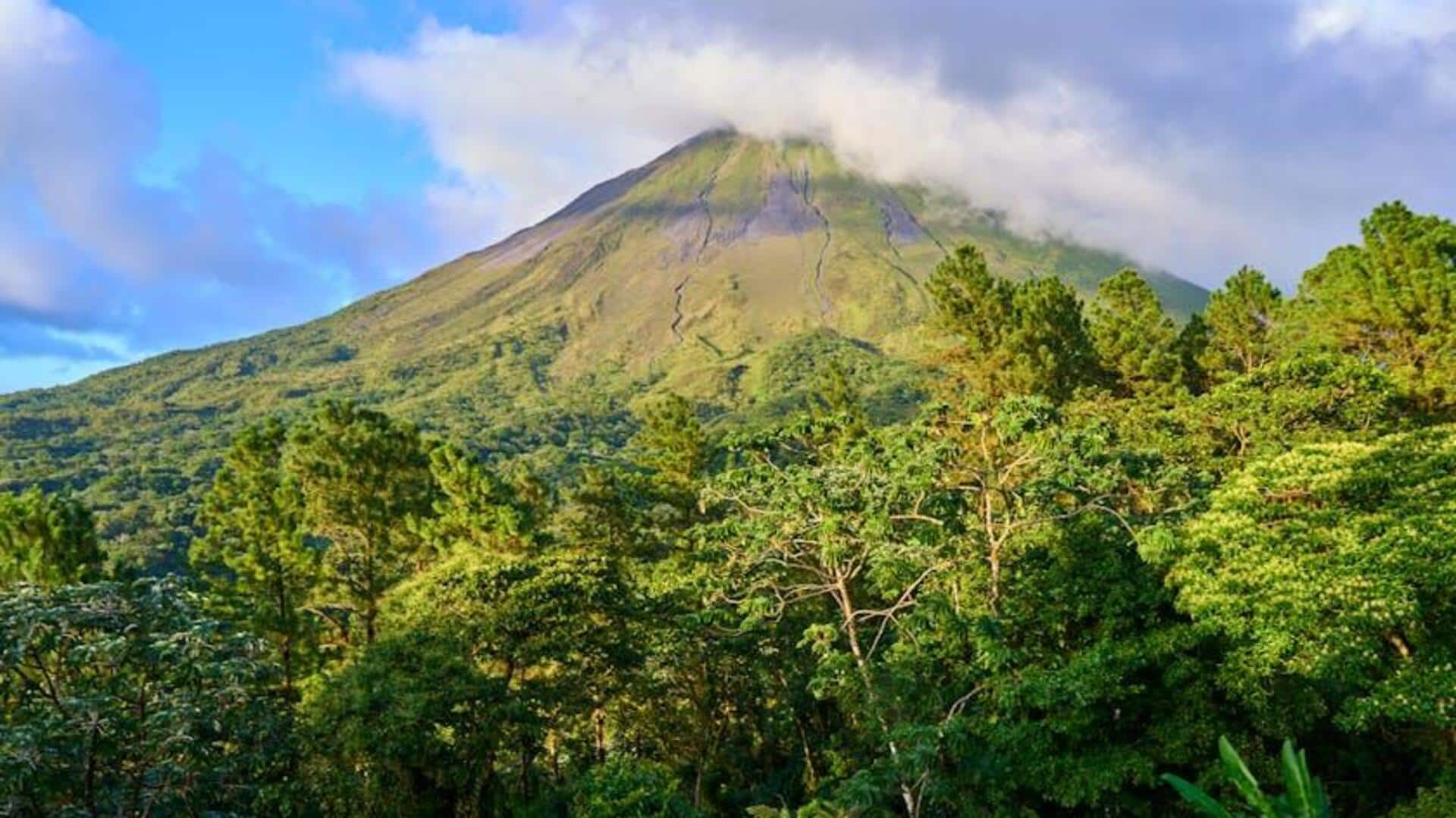 Gunung Berapi Terbaik di Kosta Rika untuk Petualangan Mendaki