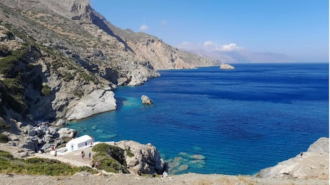 Menjelajahi Pulau-Pulau Rahasia di Yunani yang Menakjubkan
