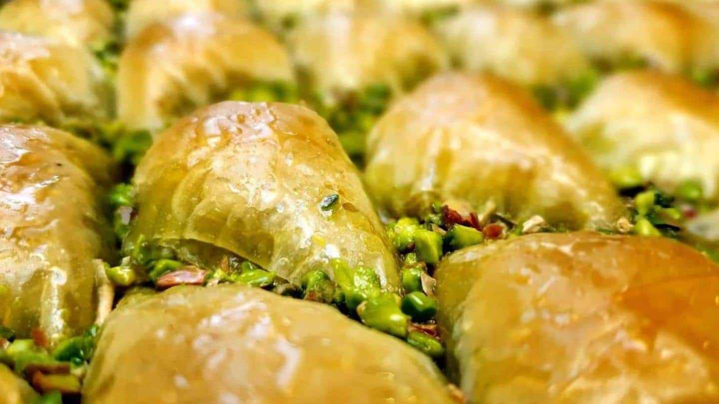 Baklava: Pastri yang dilumuri sirup Baklava: Pastri yang dilumuri sirup