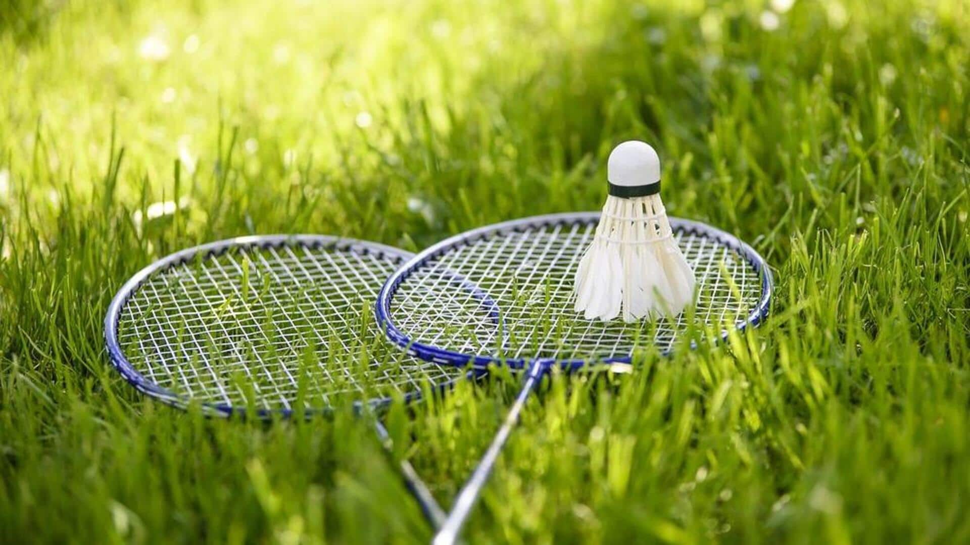 Bagaimana kok badminton menahan aliran udara?