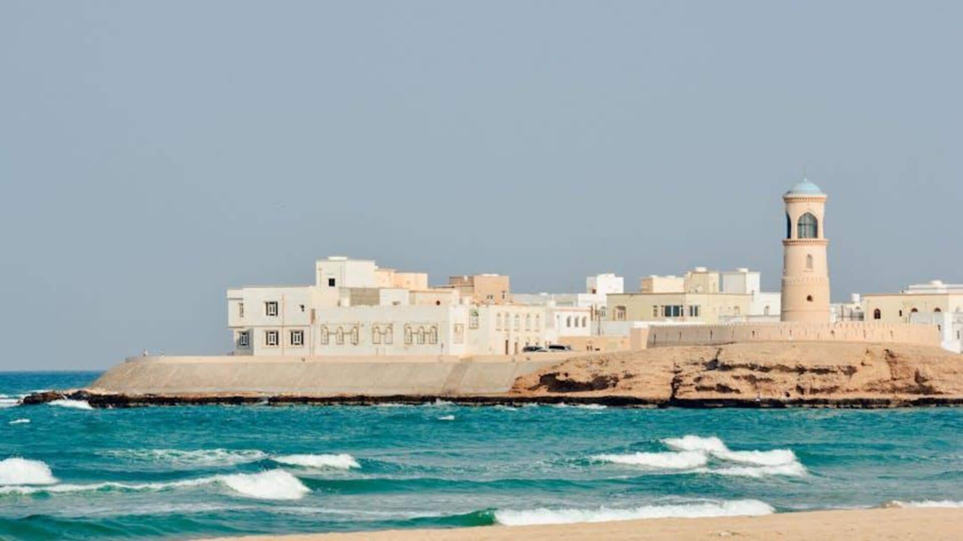 Menjajal Pantai dan Pesisir Oman yang Belum Terjamah Menjajal Pantai dan Pesisir Oman yang Belum Terjamah