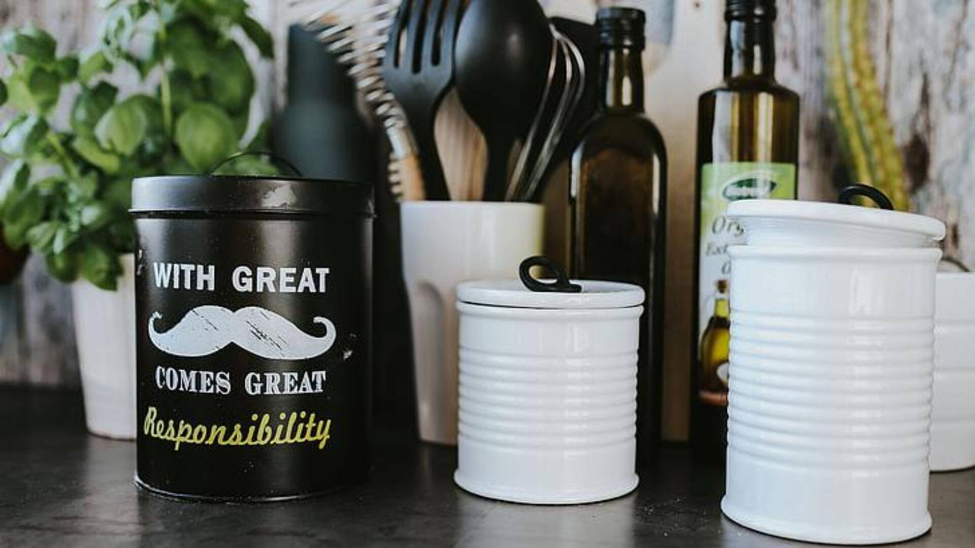 Botol plastik untuk organisasi dapur bebas stres