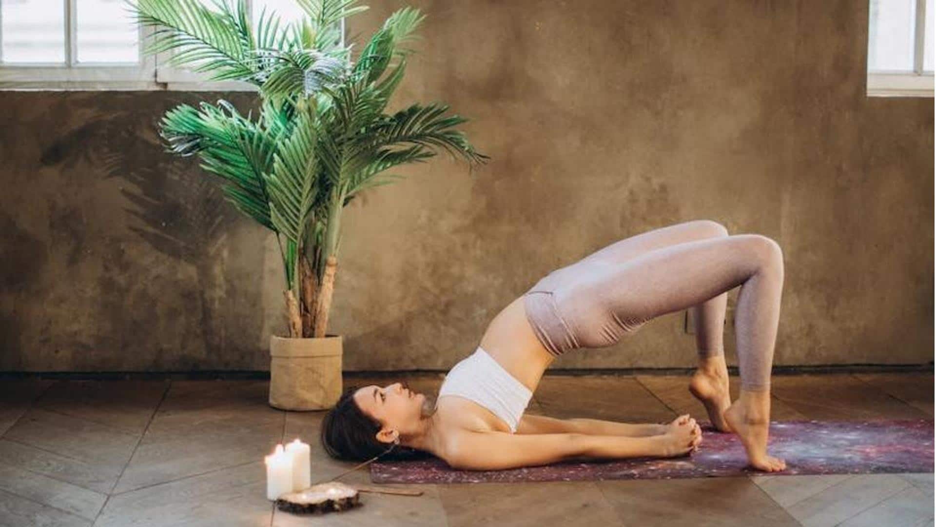 Yoga untuk menopause: Asana yang membantu mengatasi gejala-gejalanya