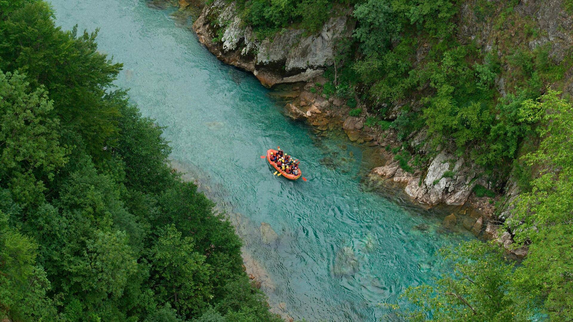 Petualangan Arung Jeram di Ngarai Sungai Tara, Montenegro