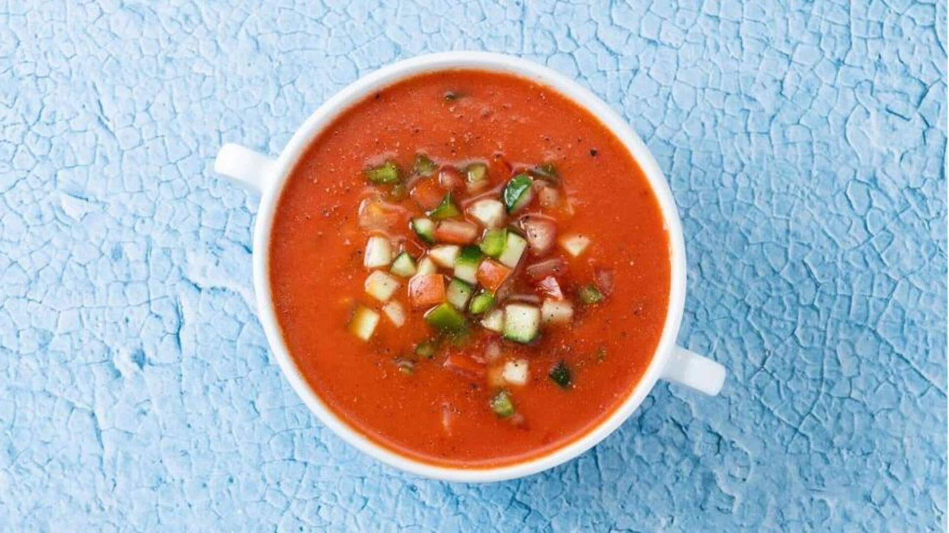 Sentuhan gazpacho vegan yang menyegarkan untuk membuat Anda tetap sejuk sepanjang musim panas 