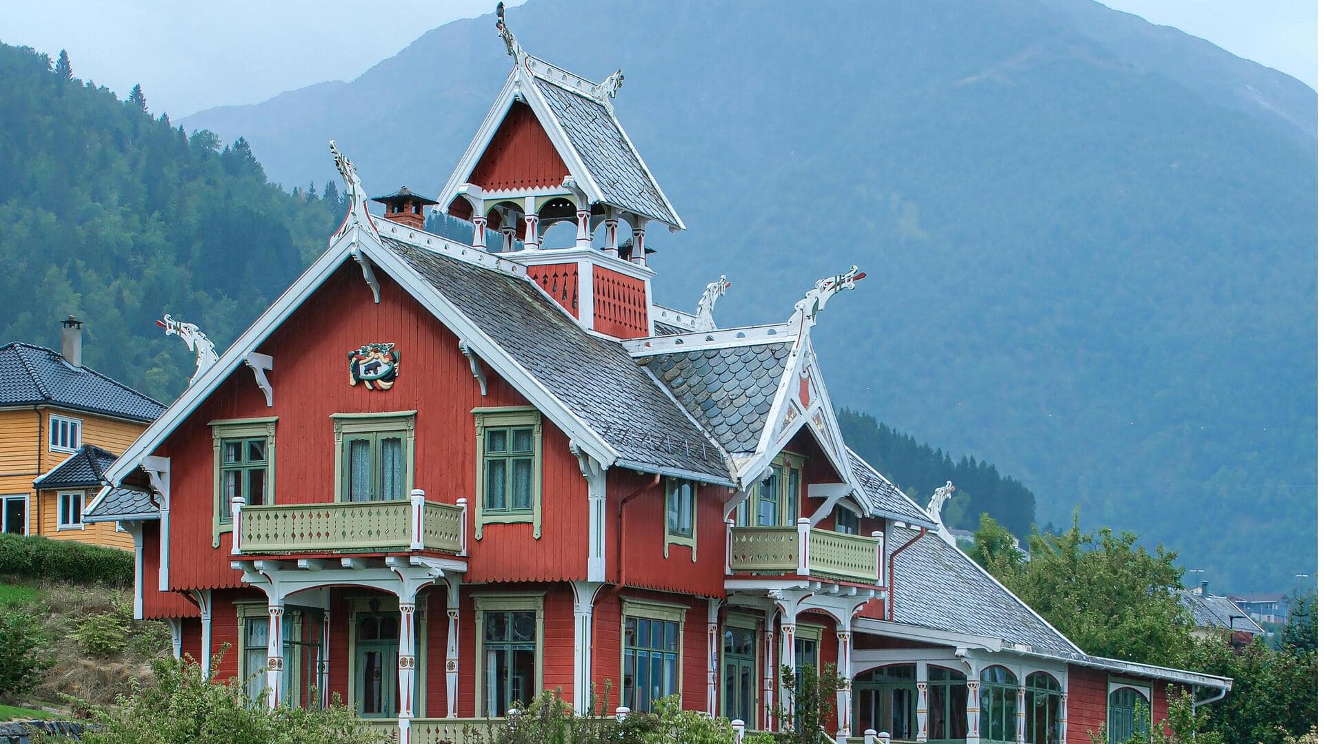 Menemukan Keindahan Fjord dan Desa di Norwegia