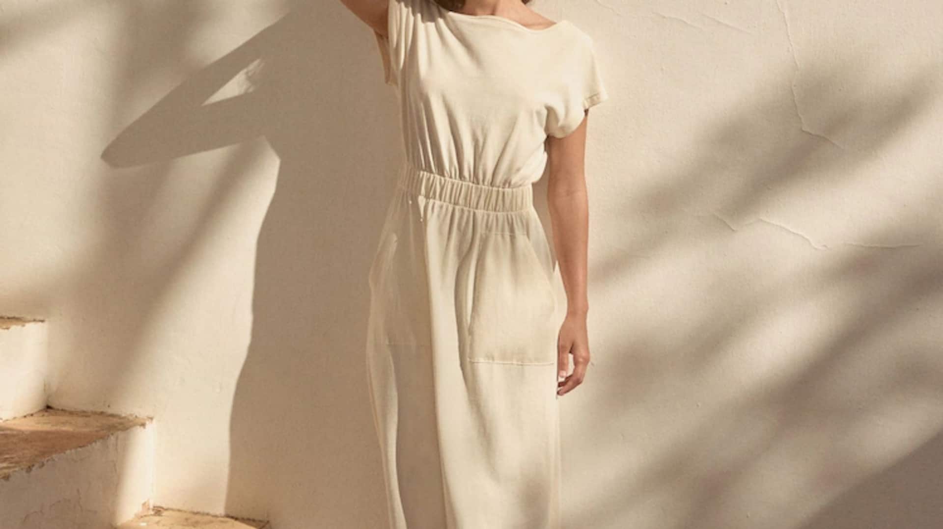 Busana netral sempurna untuk elegansi musim semi