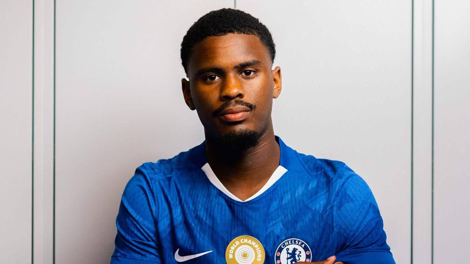 Chelsea rekrut bek Ajax, Jorrel Hato, dengan banderol Rp800 M