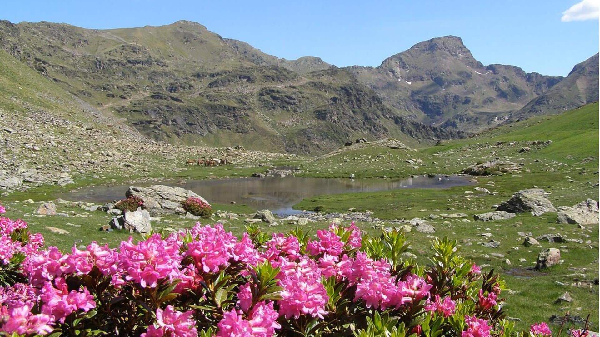 Menikmati Pemandangan Gunung di Andorra