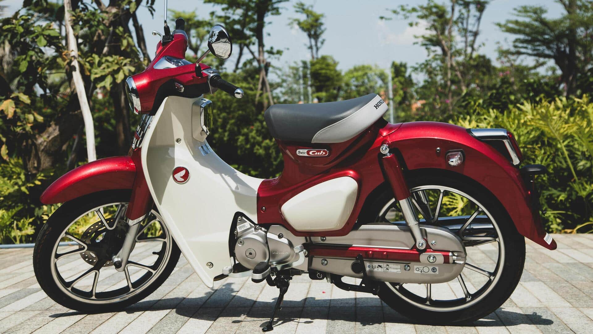 Sepeda Motor Ikonik yang Mengubah Industri Otomotif Selamanya Sepeda Motor Ikonik yang Mengubah Industri Otomotif Selamanya