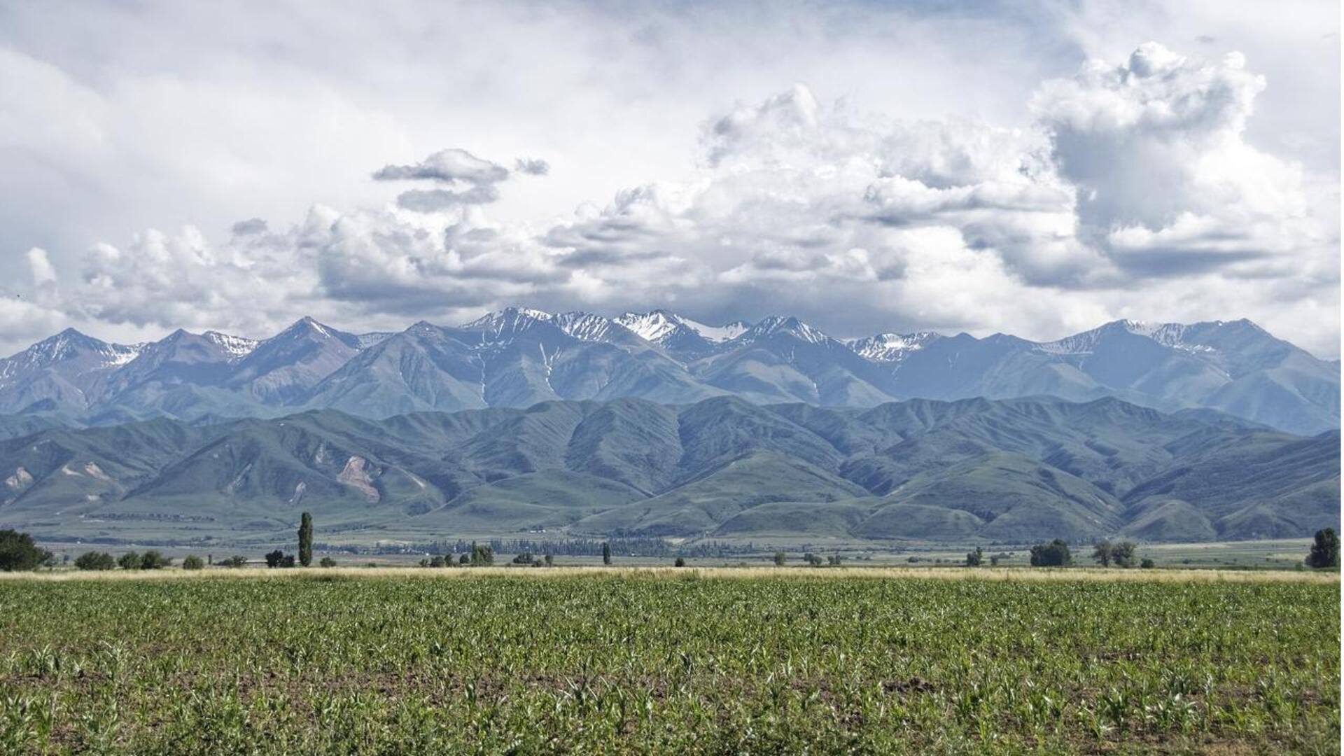 Menjelajahi Keindahan Pegunungan Tien Shan Di Kyrgyzstan