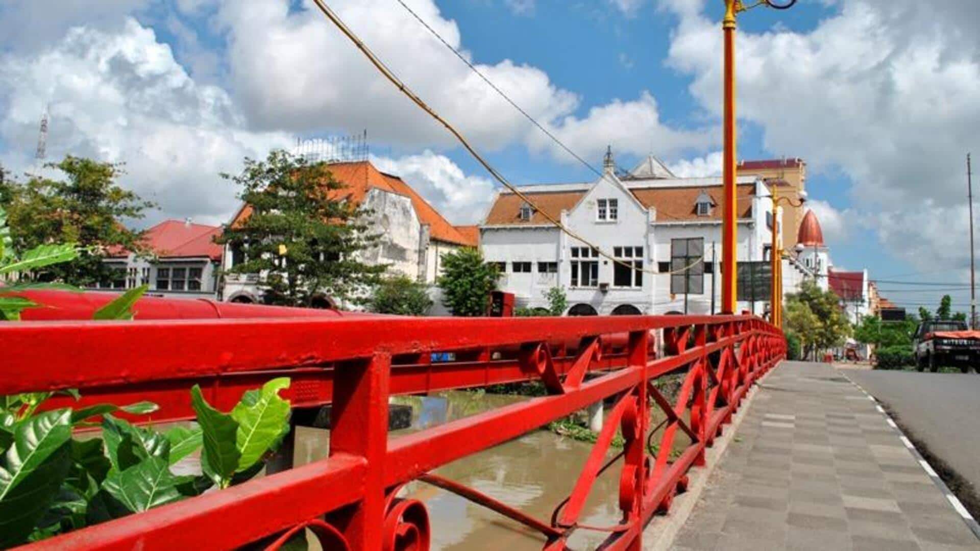 Menemukan landmark bersejarah di Surabaya Menemukan landmark bersejarah di Surabaya