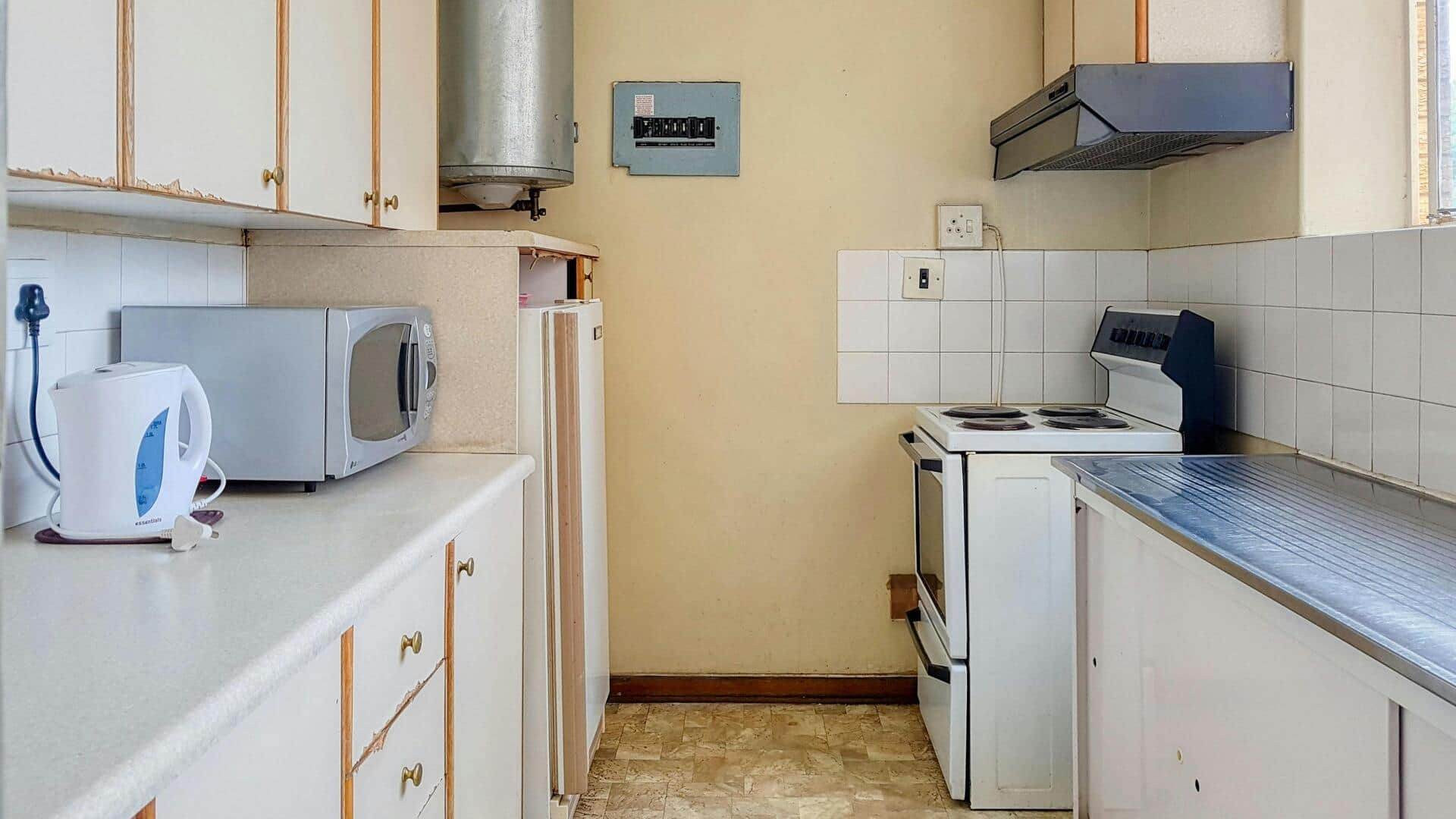 Lima cara kreatif mengatur dapur kecil Lima cara kreatif mengatur dapur kecil