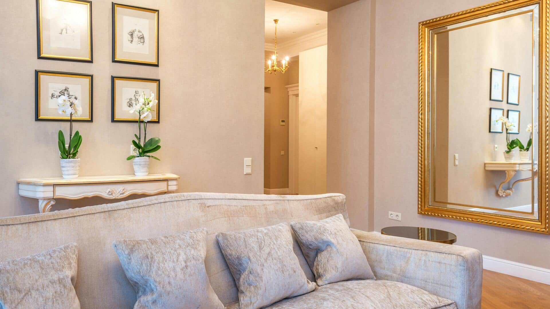 Cara kreatif menempatkan cermin untuk meningkatkan energi rumah