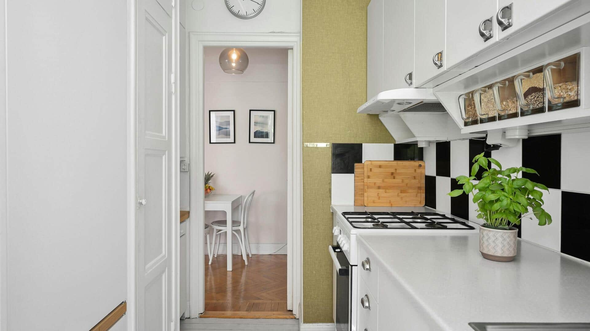 Trik hemat ruang untuk dapur minimalis Trik hemat ruang untuk dapur minimalis