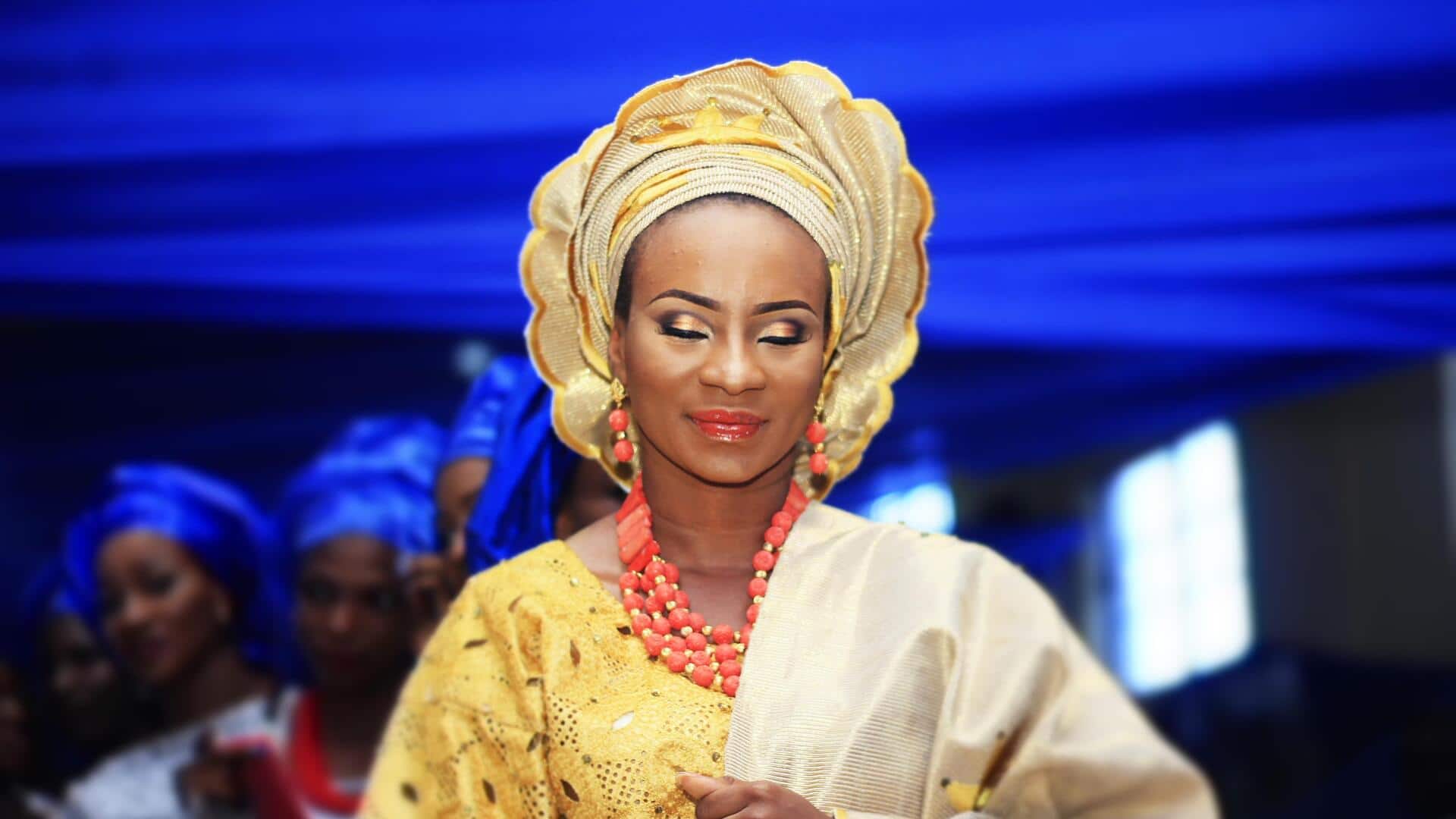 Pakaian tradisional Nigeria: Keindahan dan sejarah