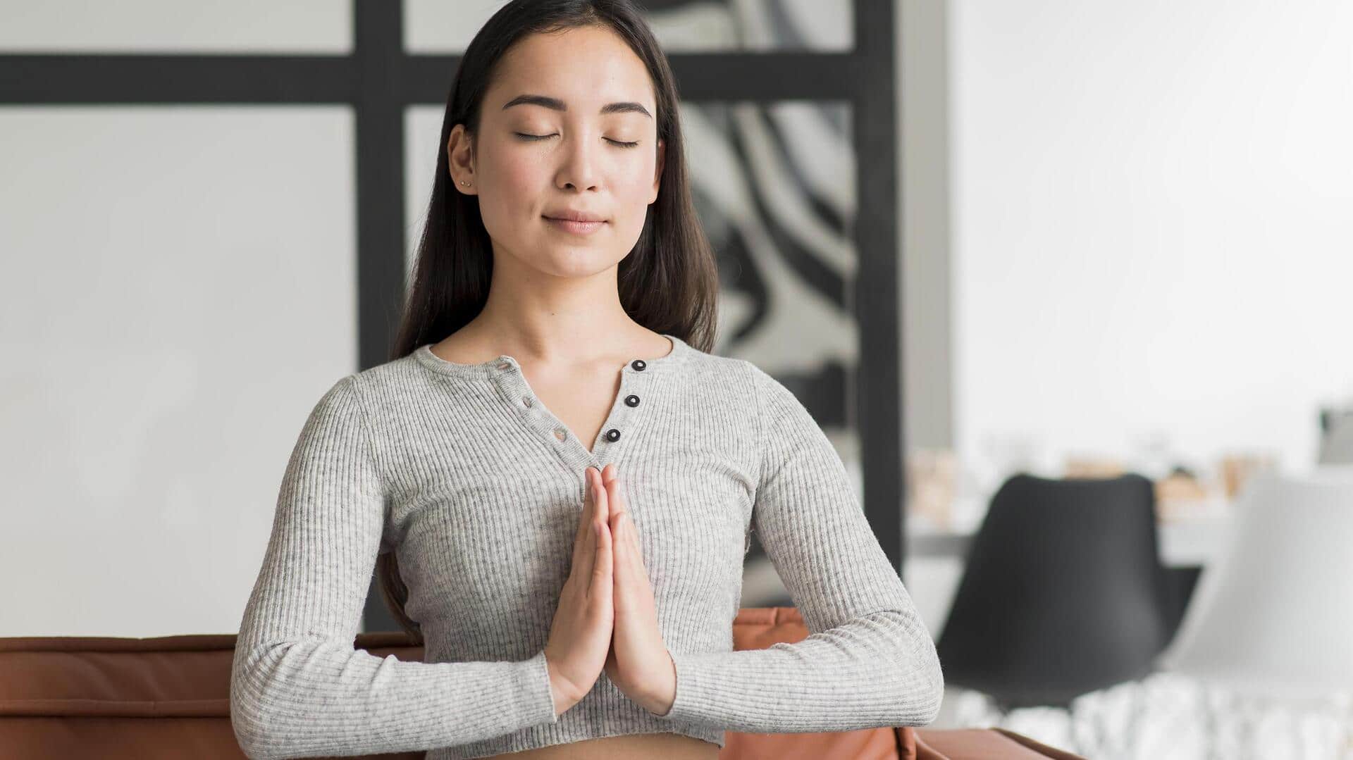Tingkatkan Vitalitas dan Kesadaran Diri dengan Kundalini Yoga Tingkatkan Vitalitas dan Kesadaran Diri dengan Kundalini Yoga