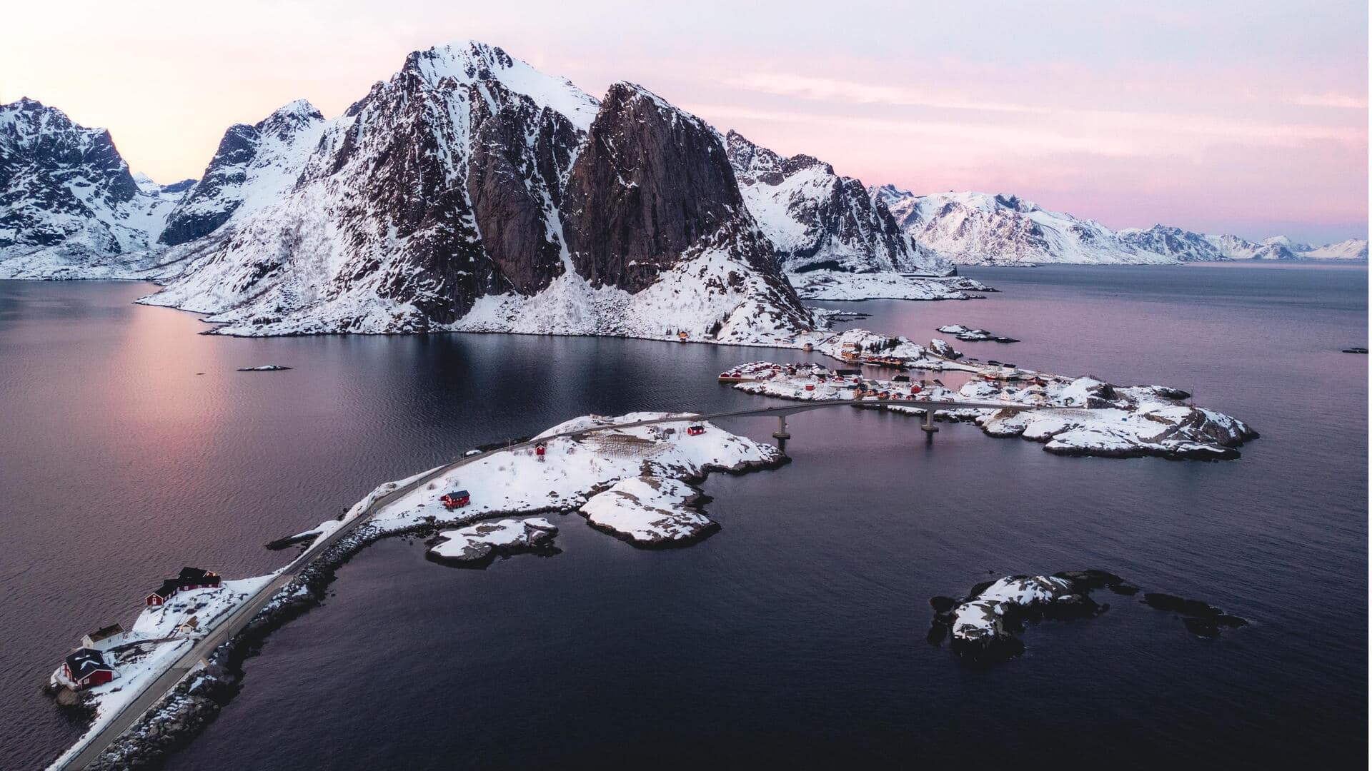 Menjelajahi Keindahan Kepulauan Lofoten di Norwegia Sepanjang Tahun