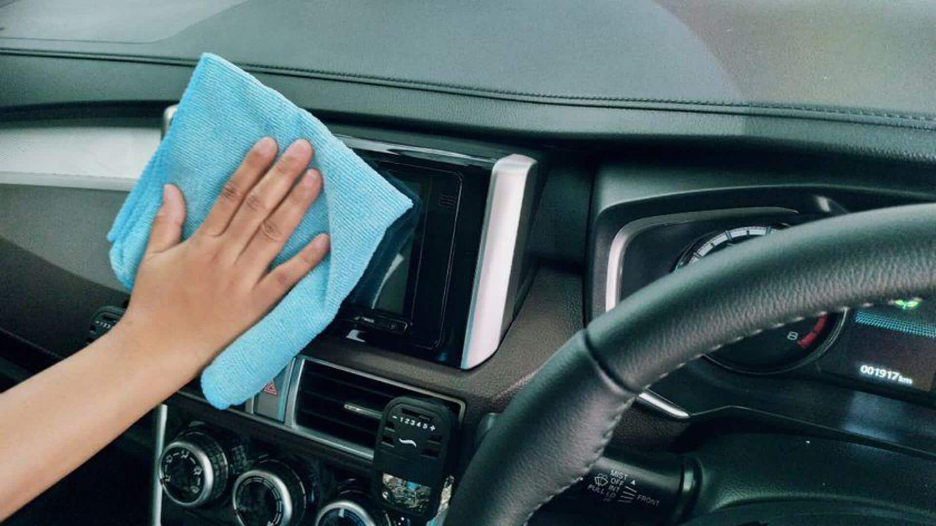 Tips Membersihkan Interior Mobil dengan Mandiri