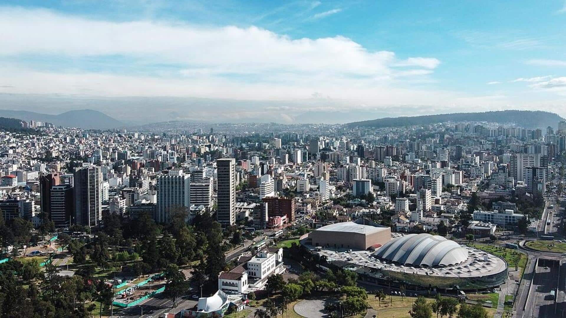Jalan-Jalan Menikmati Arsitektur di Quito, Ekuador