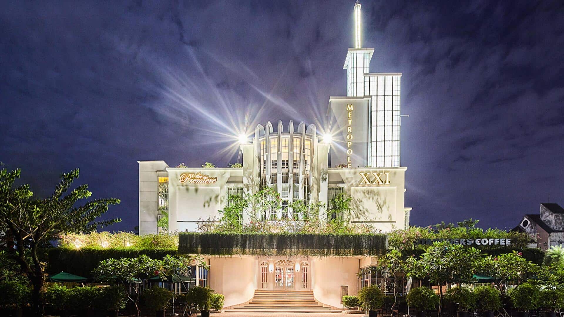 Lima bioskop tertua di Indonesia yang masih memutar film Hollywood