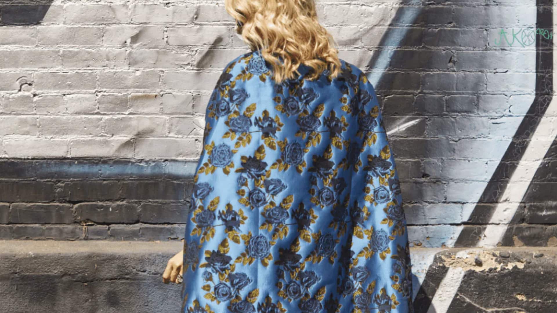 Lima gaya jubah jacquard untuk musim semi India