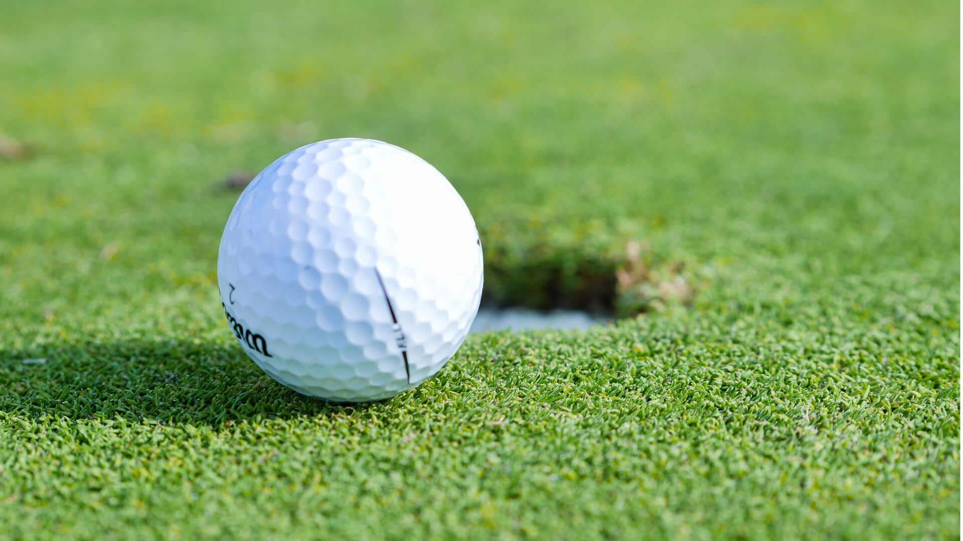 Evolusi bola golf putih yang menakjubkan