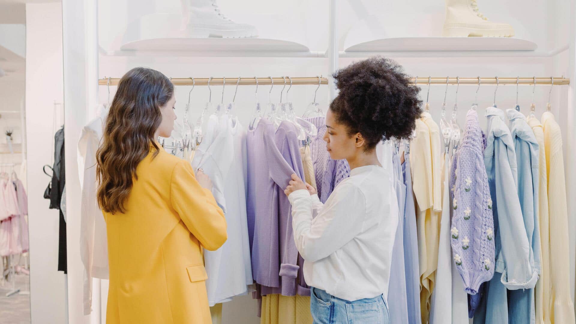 Mengapa pakaian mahal tidak selalu lebih modis?