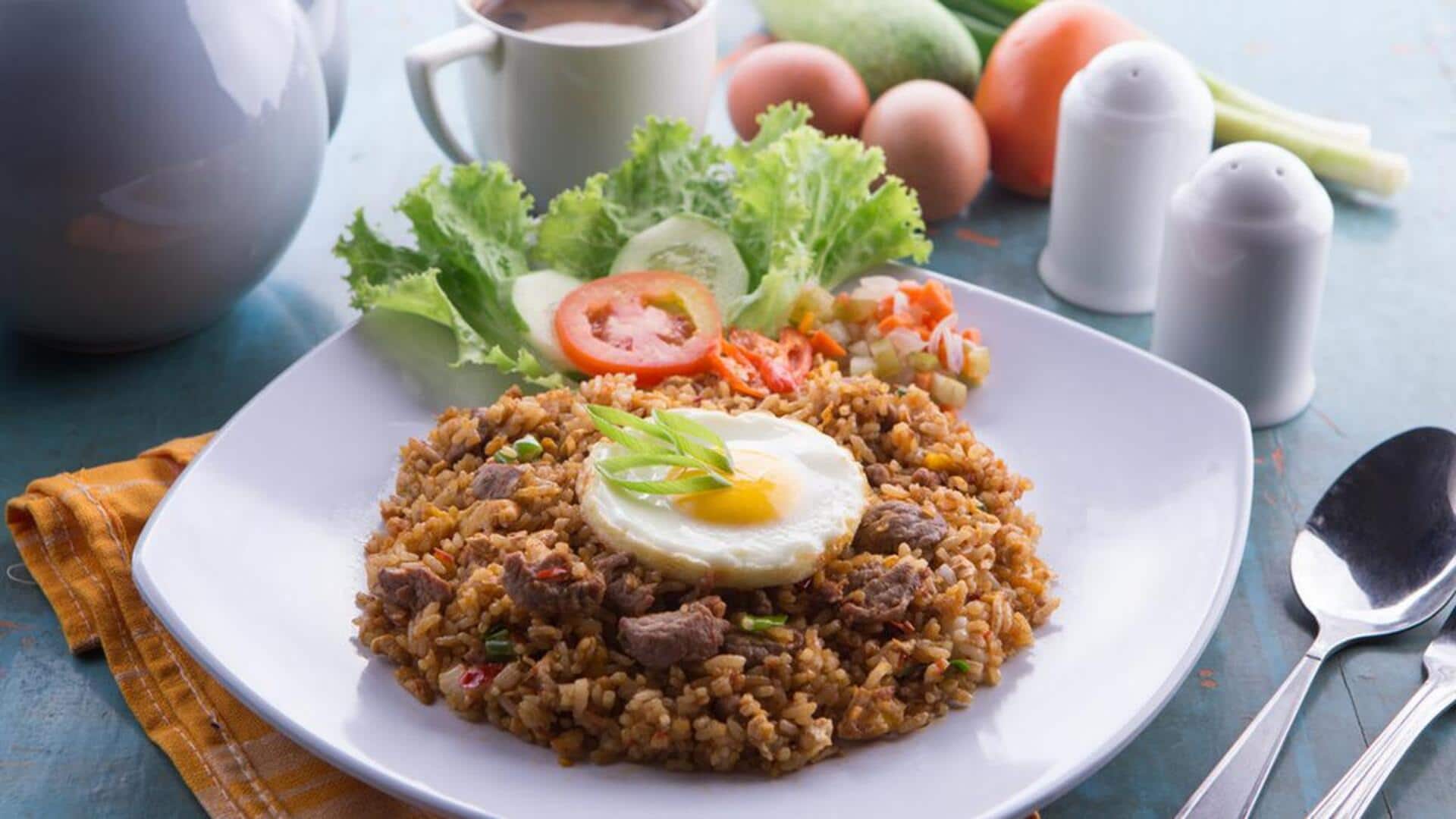 Lima Variasi Nasi Goreng dari Berbagai Daerah di Indonesia