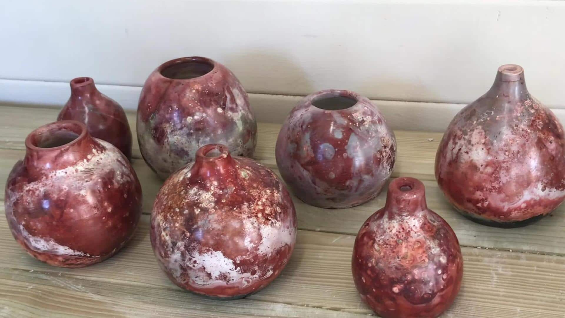 Keindahan Bernuansa Rustic Dari Kerajinan Keramik: Saggar Fired Pottery