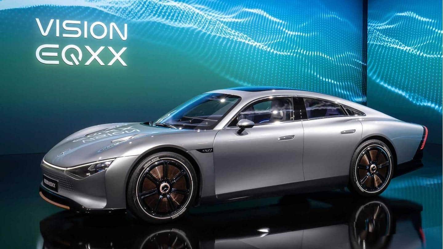 Mobil konsep Mercedes-Benz VISION EQXX, dengan jangkauan 1.000 km, resmi diluncurkan