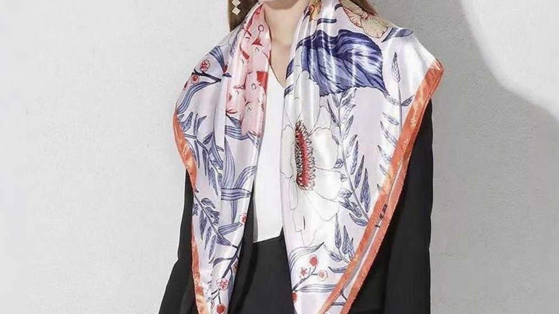 Syal bohemian ringan untuk musim panas India