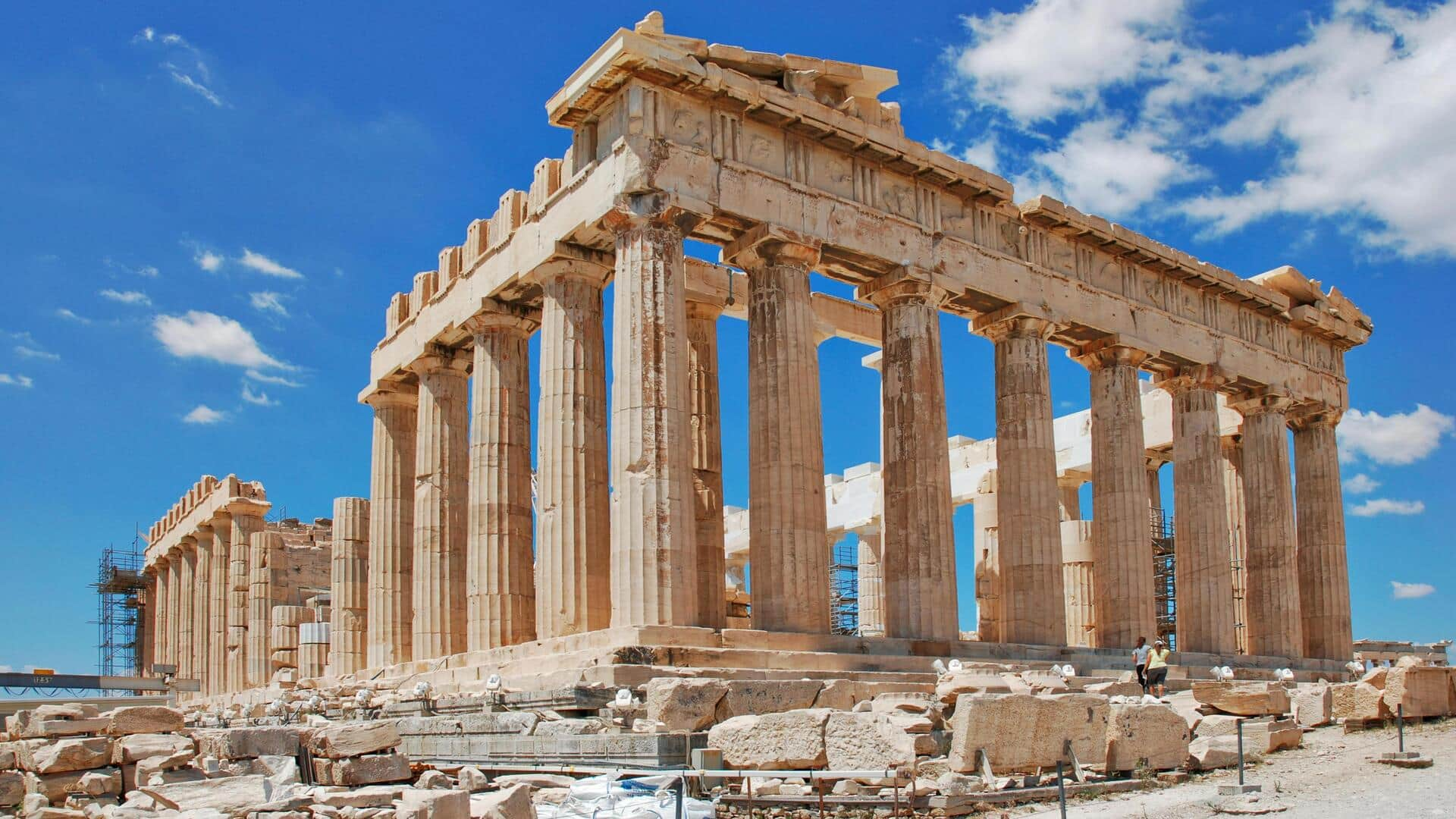 Menjelajahi Keajaiban Akropolis di Athena, Yunani