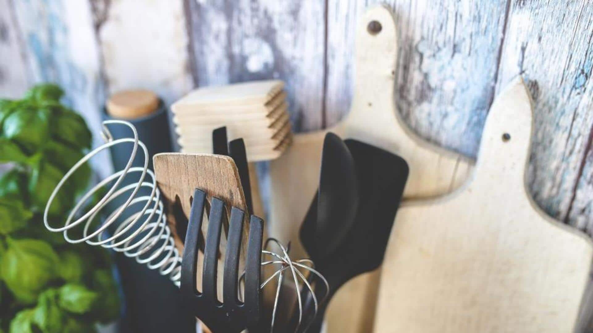 Cara cerdas mengatur peralatan dengan barang sehari-hari