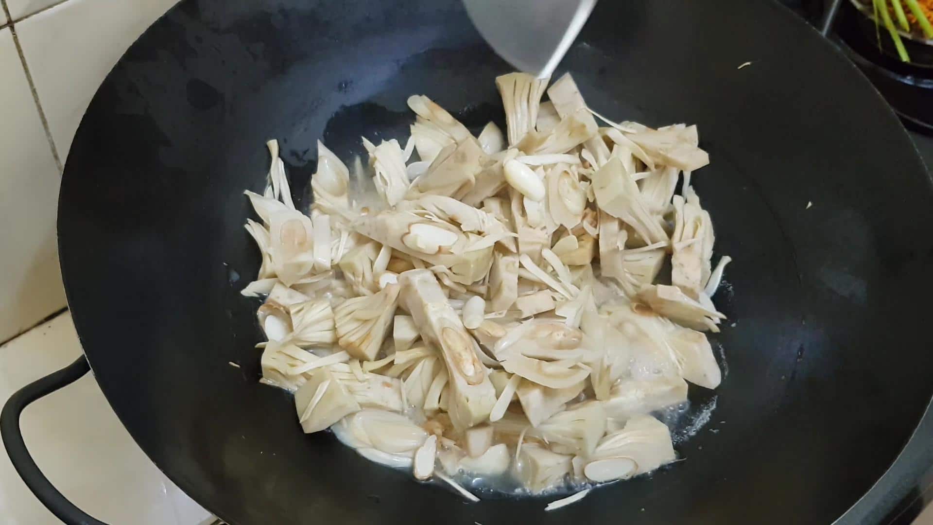 Memanfaatkan Nangka Muda sebagai Pengganti Daging dalam Kuliner Indonesia