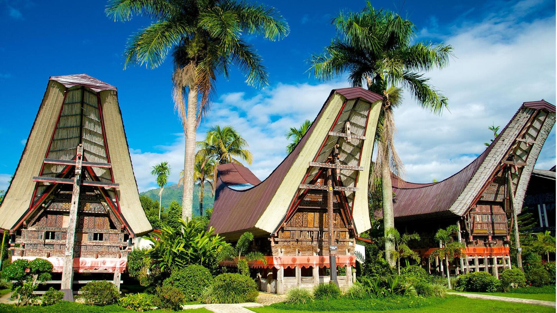 Menemukan Keajaiban Arsitektur Vernakular di Indonesia