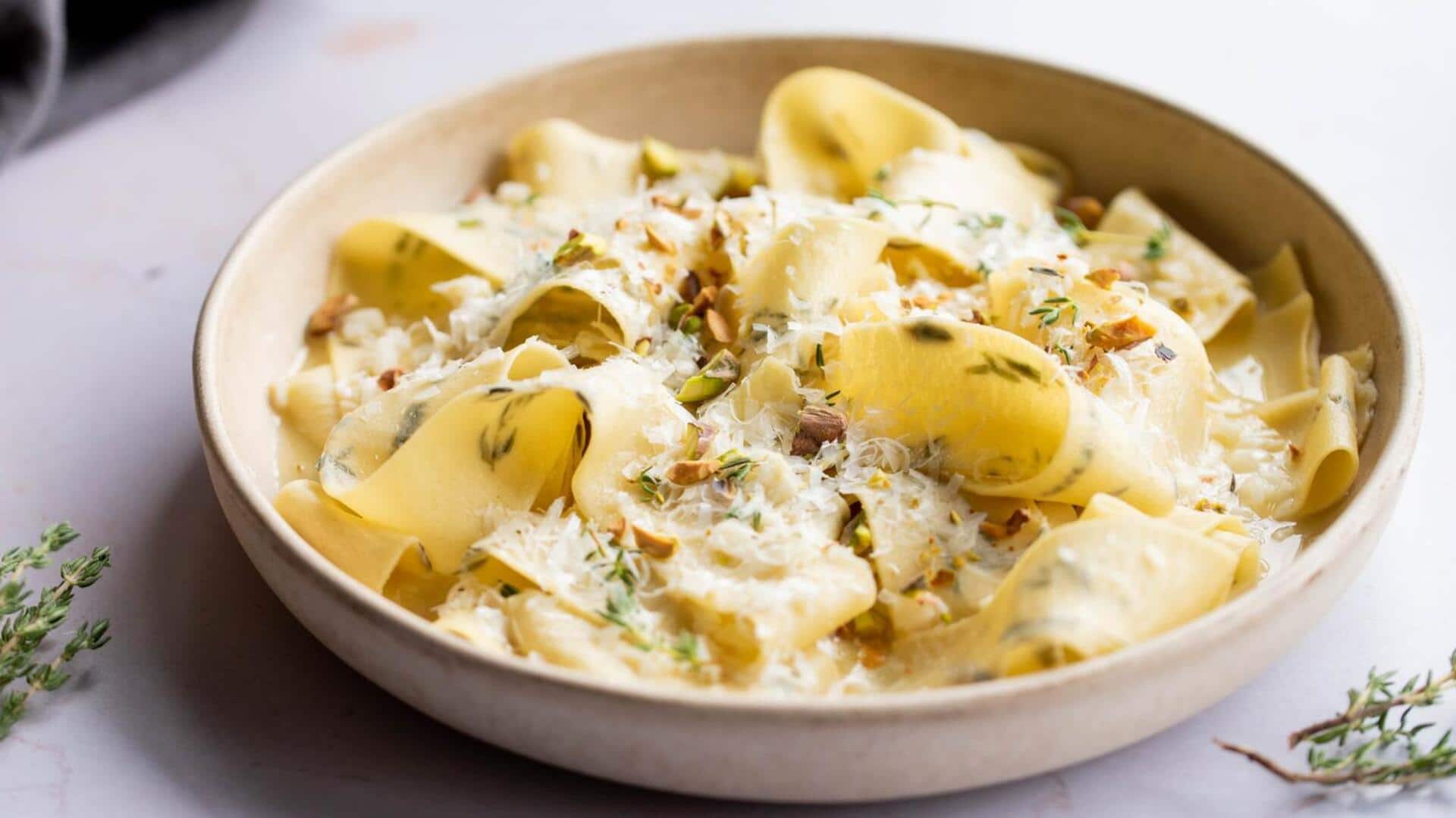 Bumbu Tradisional Indonesia untuk Melezatkan Pasta Sederhana