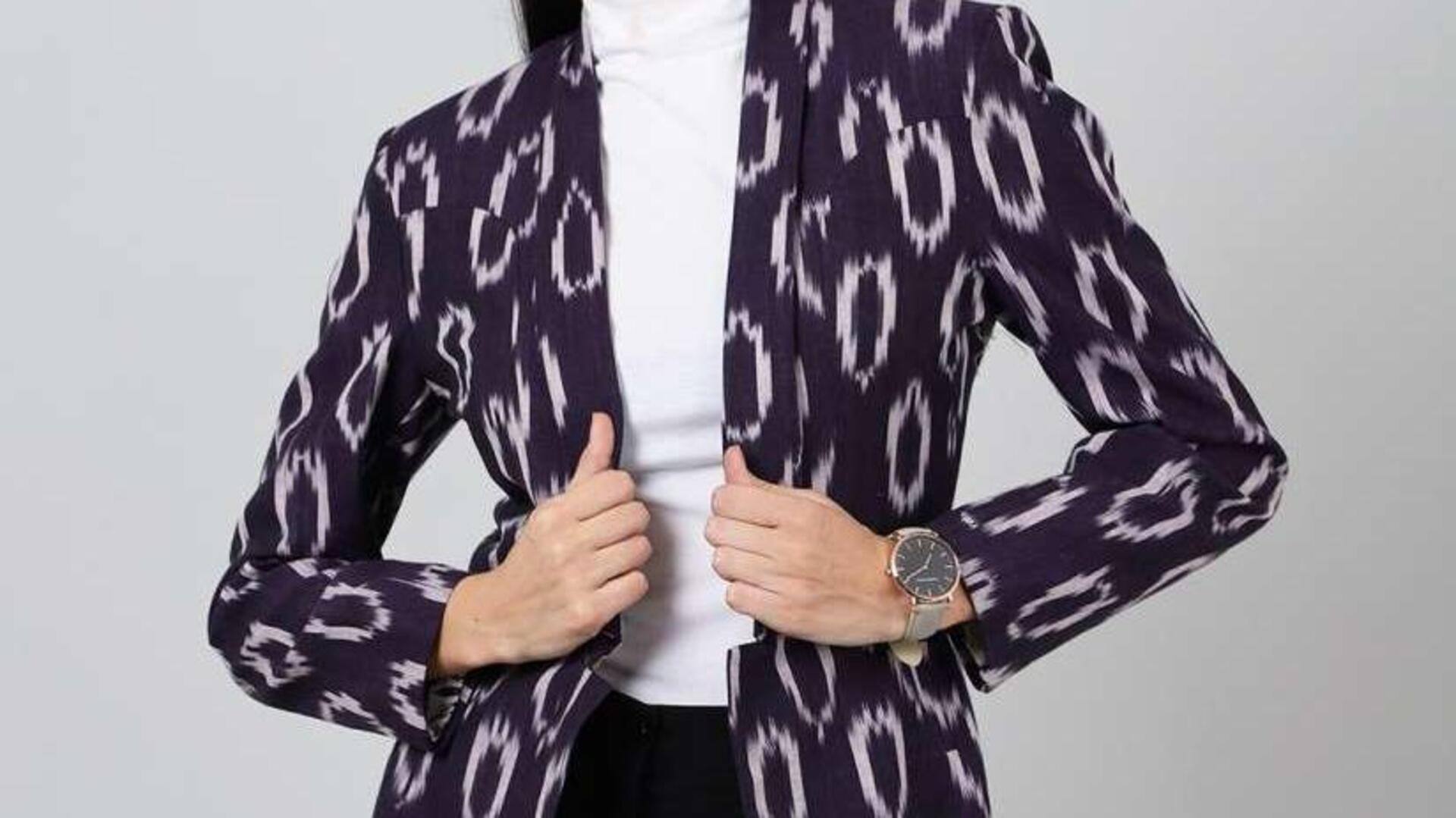 Cara memadukan Ikat Indonesia dalam busana modern