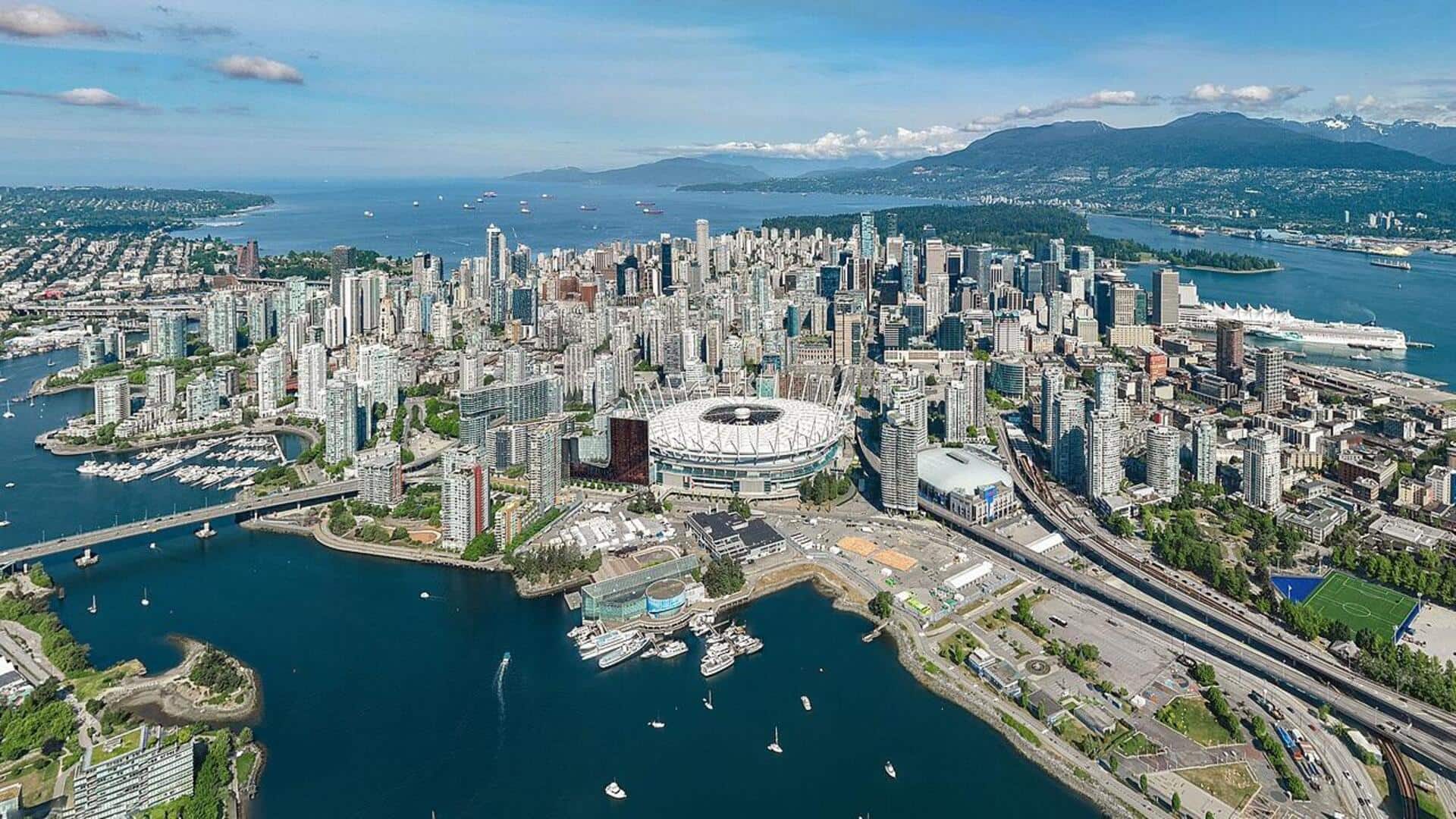Menikmati Pemandangan Indah di Vancouver, AS