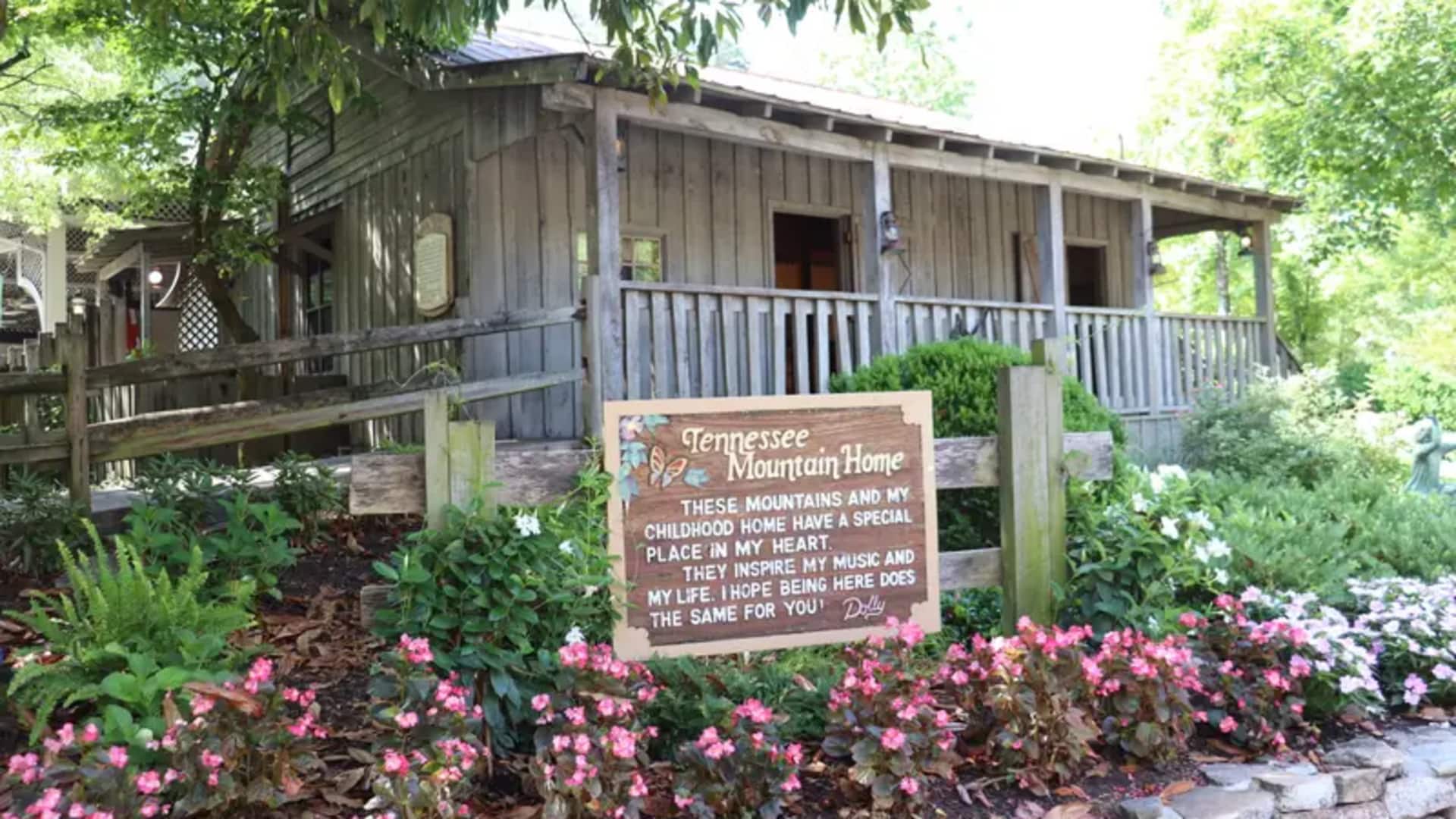 Rumah masa kecil bintang Hollywood jadi objek wisata