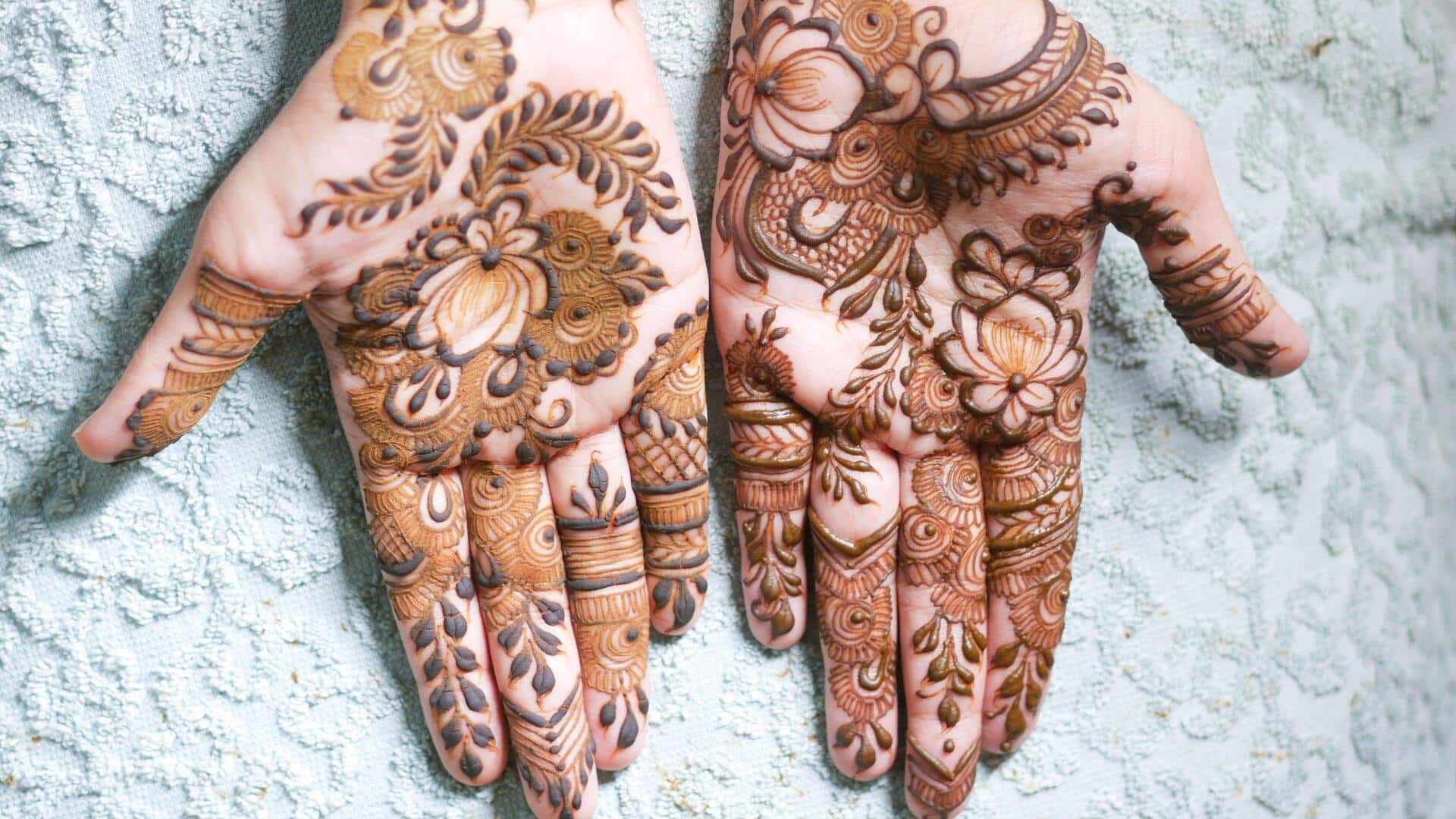 Keindahan abadi pola mehndi lukis tangan