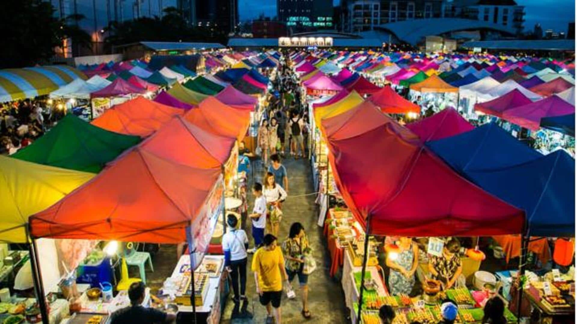 Lima Item Penting Untuk Menunjang Penjelajahan Pasar Jalanan Bangkok