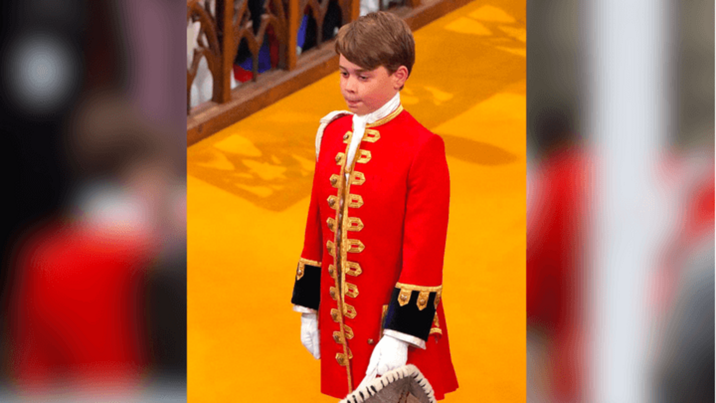 Pangeran George menorehkan sejarah pada upacara penobatan Raja Charles III
