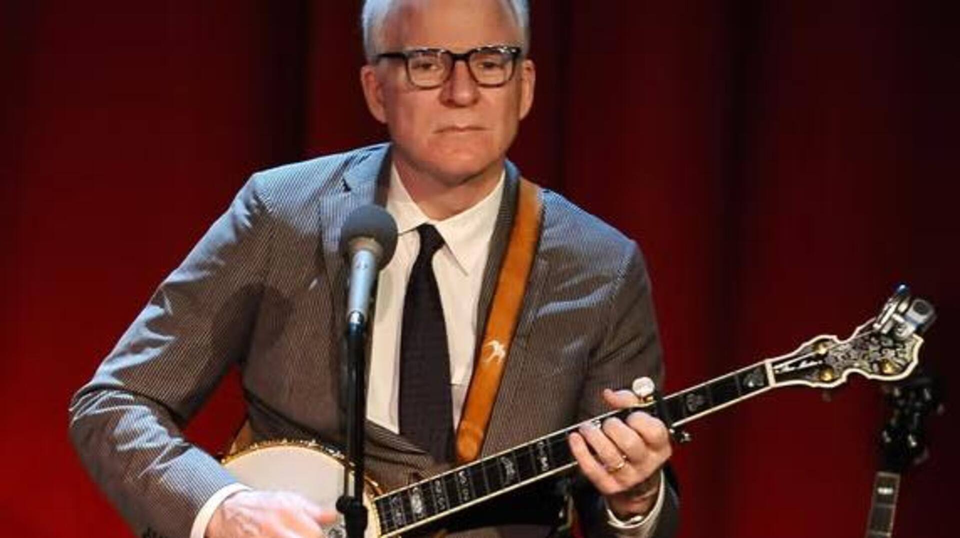 Aktor terkenal yang memainkan alat musik langka