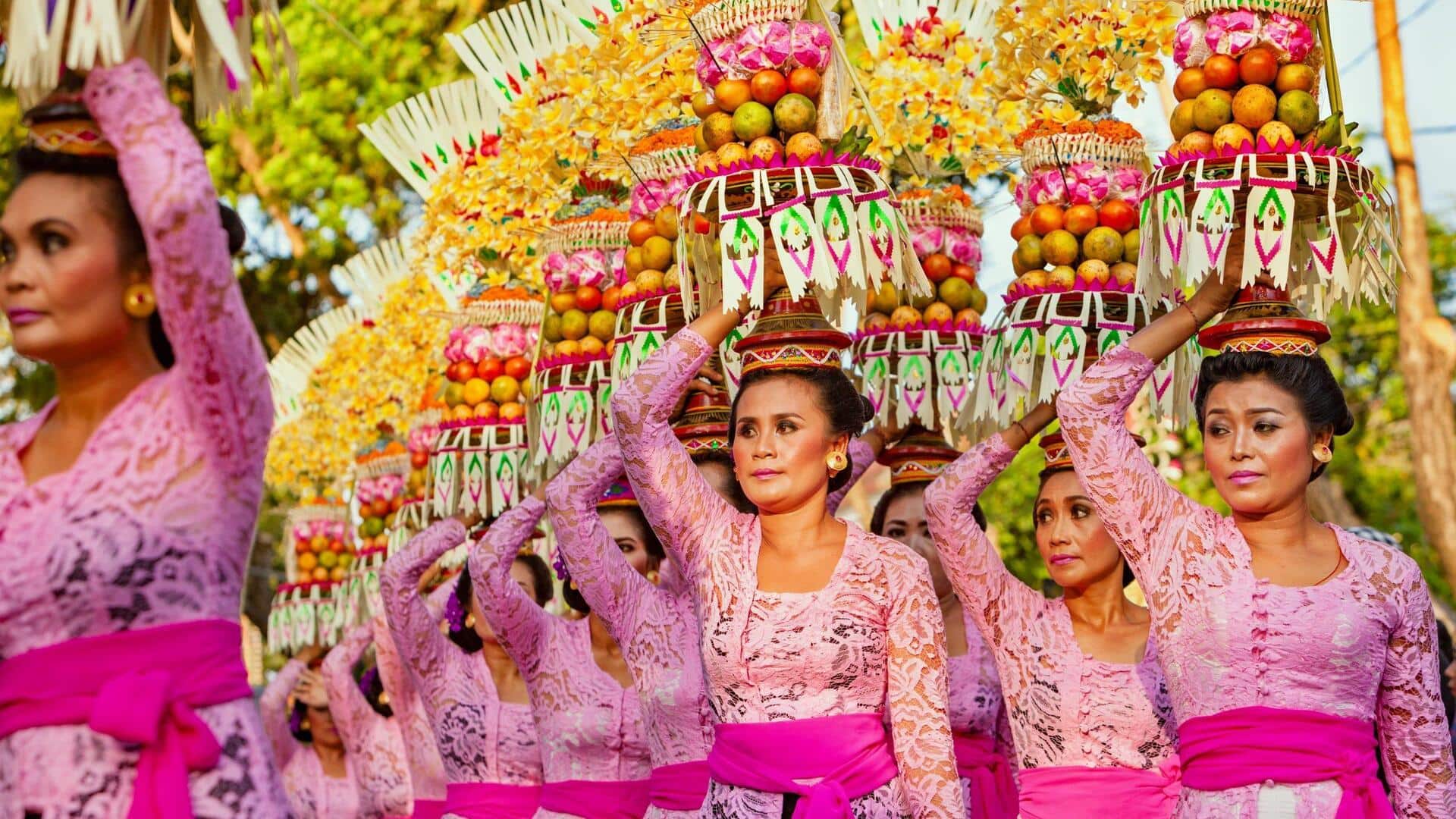 Mengisahkan Budaya melalui Potret Sehari-hari