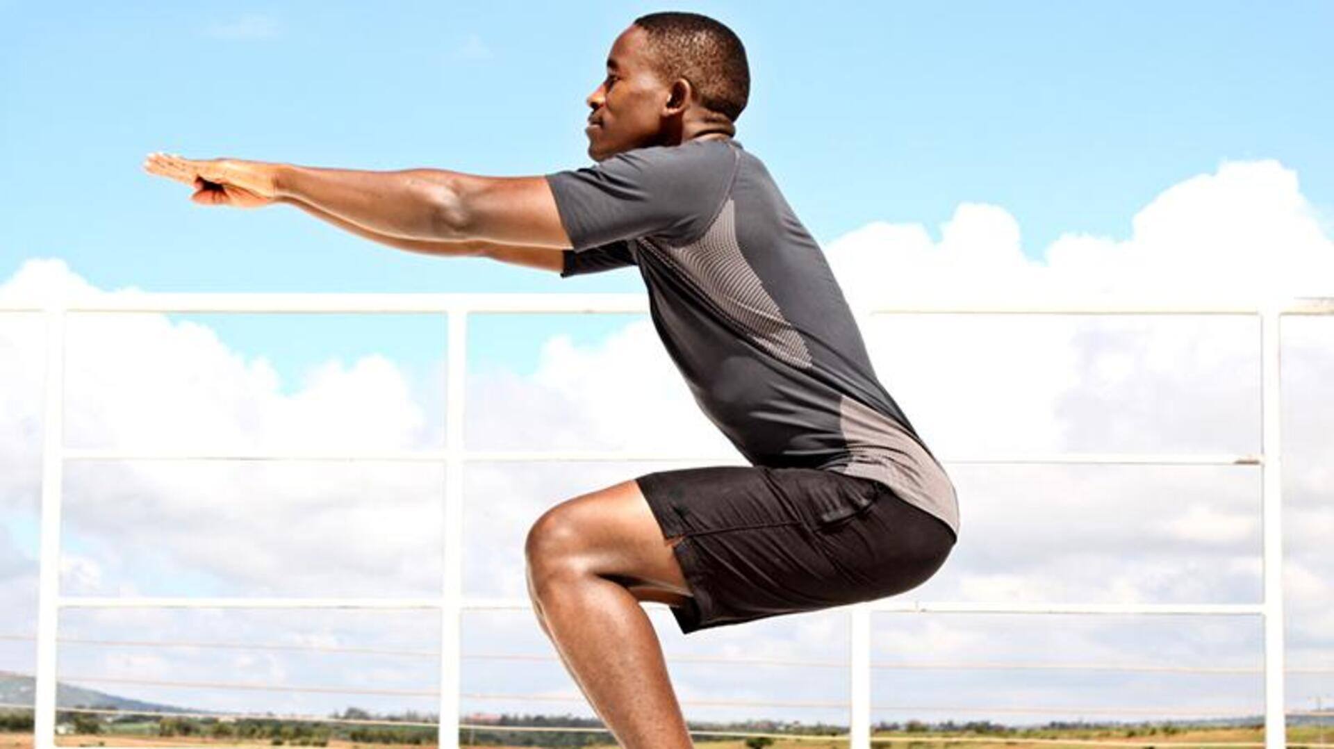 Aktivasi inti tubuh dengan Stirrup Squat