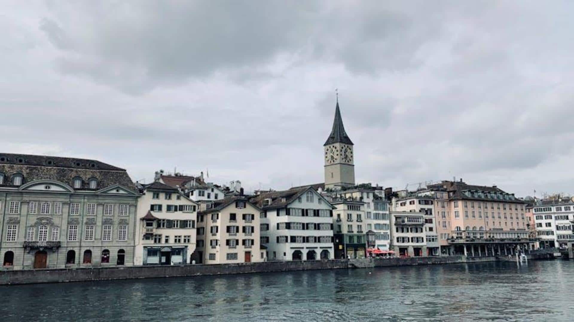 Menikmati Promenade Tepi Danau di Zurich Menikmati Promenade Tepi Danau di Zurich