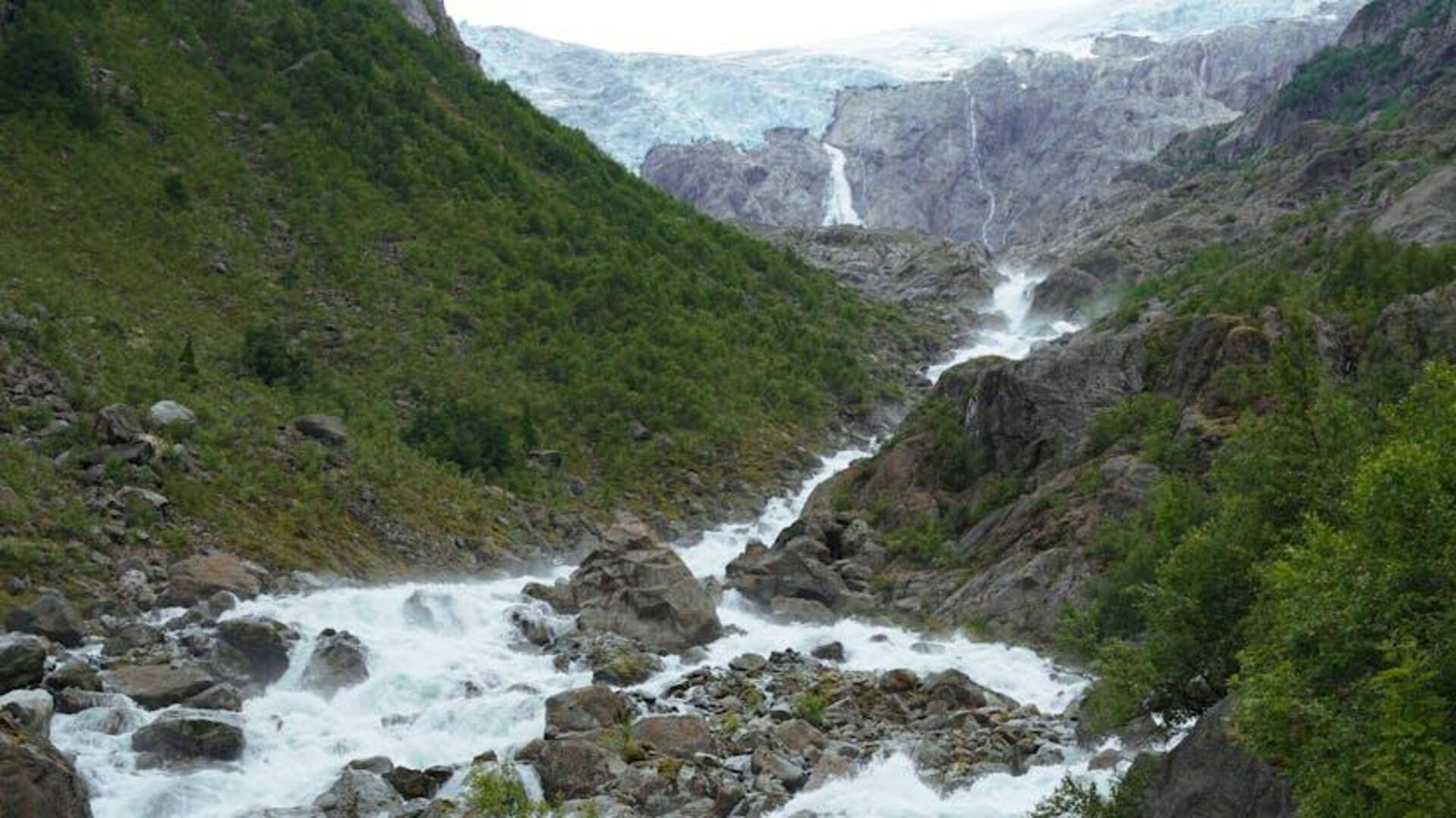 Menyingkap Pesona Fjord Norwegia