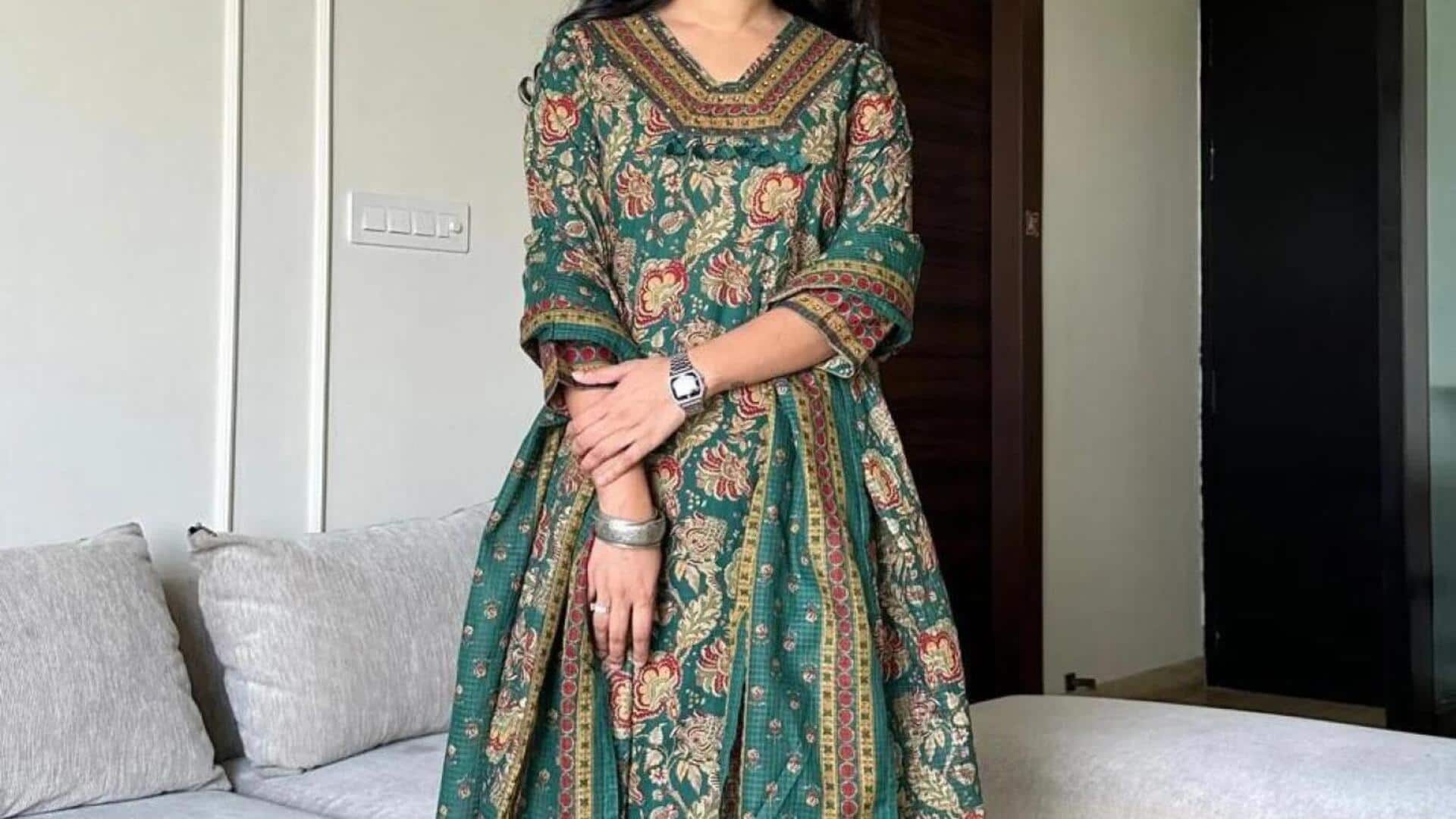 Gaya keren dengan bahan katun untuk musim panas India